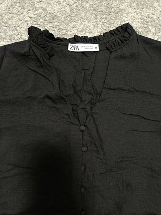 Vestido negro corto Zara