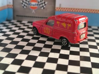 Majorette Renault 4 L Bomberos