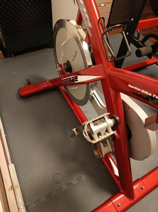 Bicicleta Spinning BH STB2 Roja