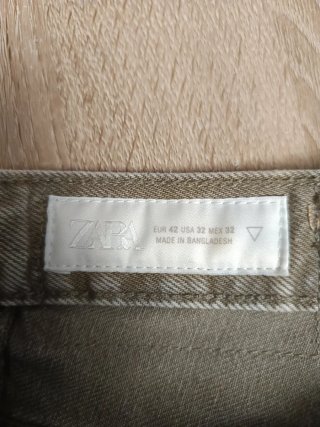 Pantalón corto vaquero Zara marrón