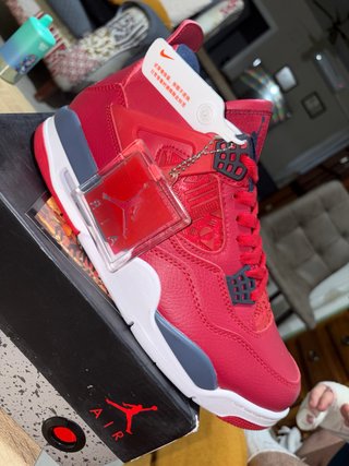 Jordan 4 Retro SE FIBA T.44