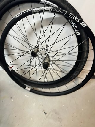 Ruedas Gravel DT Swiss GR1600