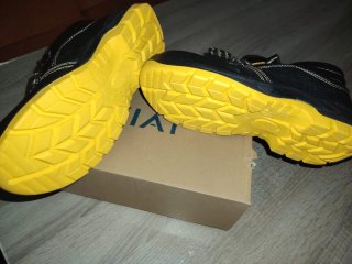 Zapatos de seguridad con punta de acero