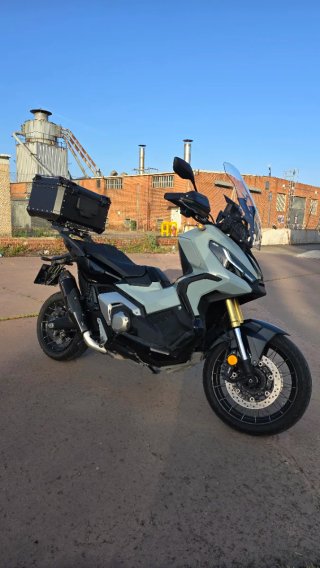Honda X-ADV 750 ABS
