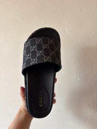 Sandalias Gucci Negras