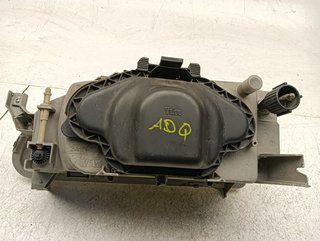 FARO DERECHO RENAULT R 19 BERL. CON PORTÓN (B/C53