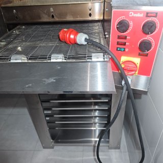 Horno de túnel eléctrico