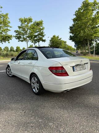 Mercedes-Benz C220 2012