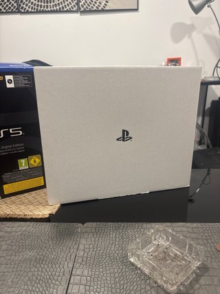 Consola PS5 Slim Digital Blanca 1TB