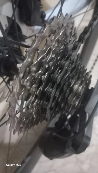 Bicicleta de carretera Cube
