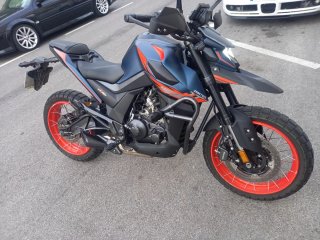 Zontes U1 125 Adventure Negra/Azul/Naranja