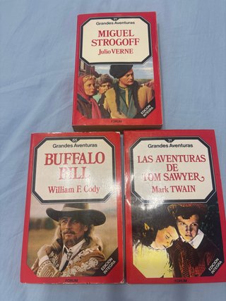 Lote de libros.