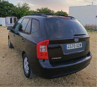 KIA Carens 2009 130.000 kilometros