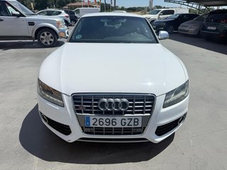 Audi S5 V8