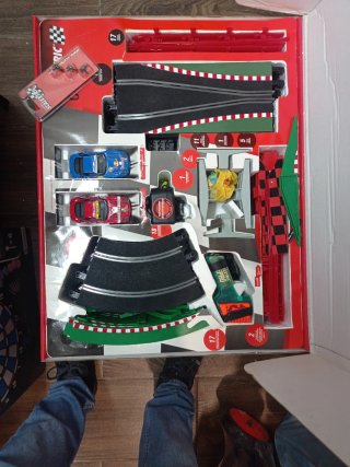 Scalextric GT C4 Ferrari Red Bull