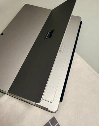 Microsoft Surface Pro 8 i5-16gb-256gb Plata
