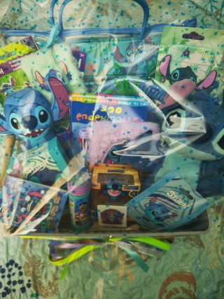Lote productos Stitch Disney nuevos.
