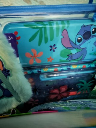 Lote productos Stitch Disney nuevos.