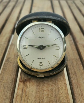 Reloj vintage japonés