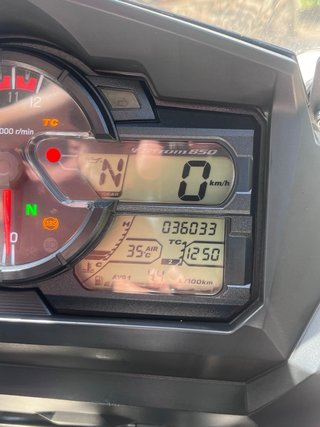 Suzuki V-Strom 650 XT Adventure