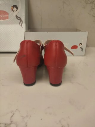 Zapatos flamencos niña rojos