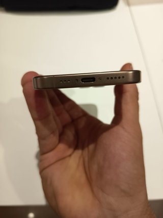 iPhone 16 Pro 128GB Dorado