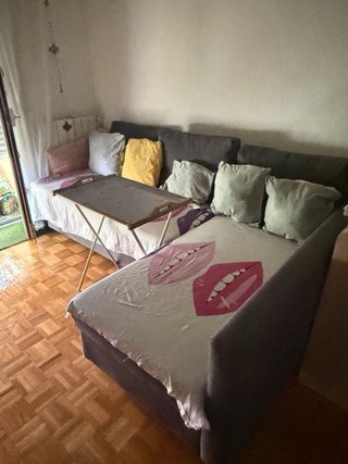 Sofá cama IKEA Friheten gris con chaise longue