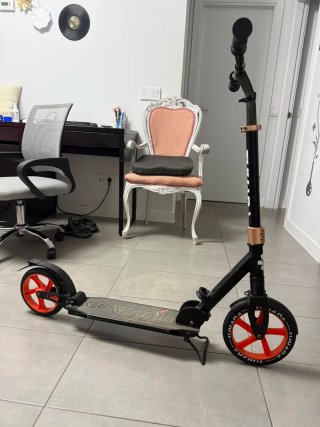 Patinete Tijuana Negro y Naranja