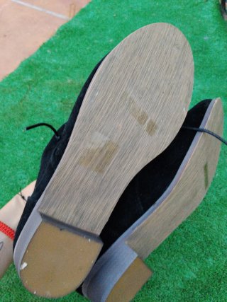 Botas negras de ante talla 40 sin estrenar