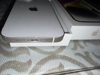 iPhone 14 128GB Plata