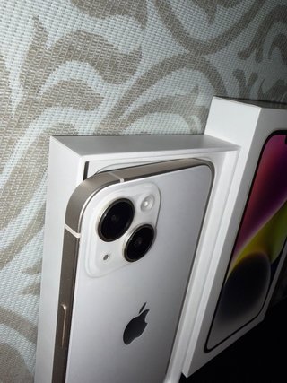 iPhone 14 128GB Plata