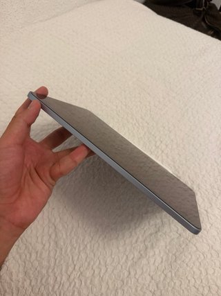 iPad Air M2 256GB Azul 11" + Pencil Pro + Teclado