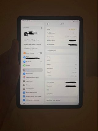 iPad Air M2 256GB Azul 11" + Pencil Pro + Teclado