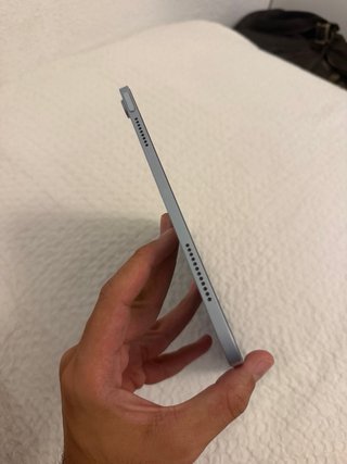 iPad Air M2 256GB Azul 11" + Pencil Pro + Teclado