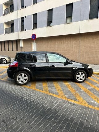 Renault megane Auntentic 1.4 2007