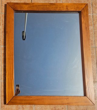 Cómoda de madera con 5 cajones