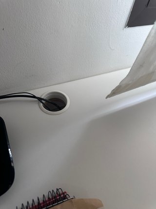 Mesa de escritorio blanca