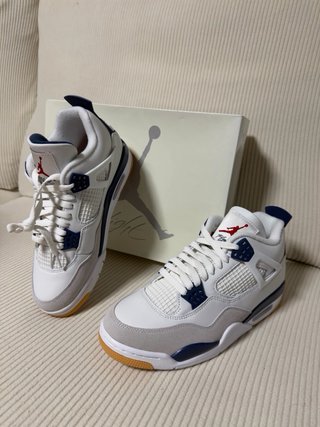 Air Jordan Retro 4 SP