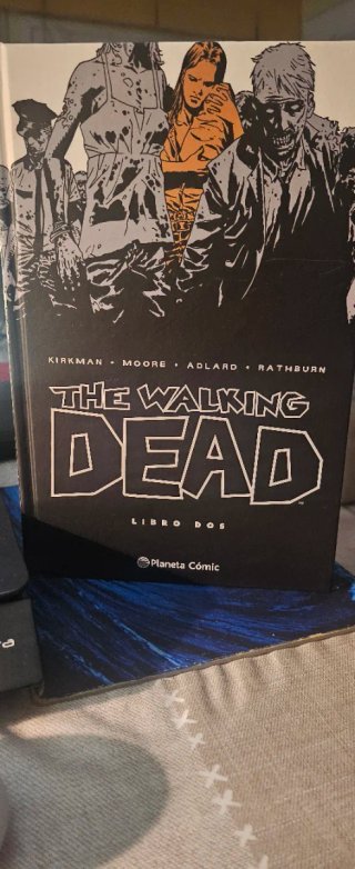 The Walking Dead nº 01/08 y 02/08