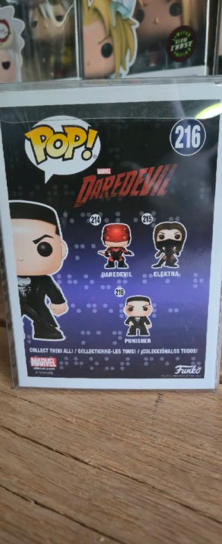 Funko Pop! Punisher 216 Marvel Chase Edition