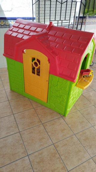 Casita de juguete infantil