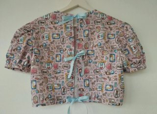 Camisa hecha a mano Alice in Wonderland