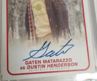 Autógrafo  Dustin Henderson Stranger things Rookie