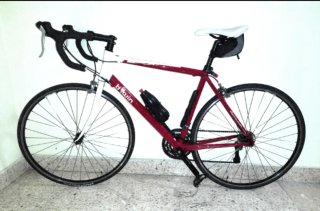 Bicicleta de carretera Btwin seminueva
