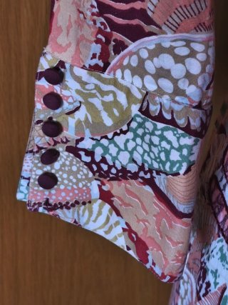 Vestido ALMATRICHI estampado, bordado caracolas.