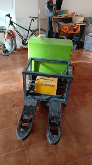 Traspaleta Eléctrica cesab