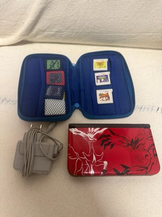 Nintendo 3DS XL Nero/Blu + Accessori