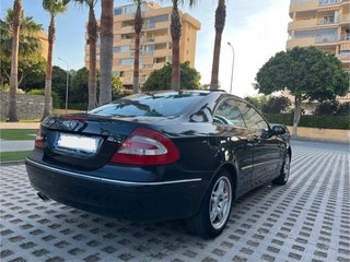 Mercedes-Benz  CLK 2002
