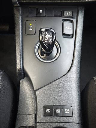 🔵🟢¡SÓLO 60.000 KM! Toyota Auris Hybrid