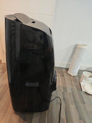 Aire Acondicionado Portátil DeLonghi PinguinoEX130